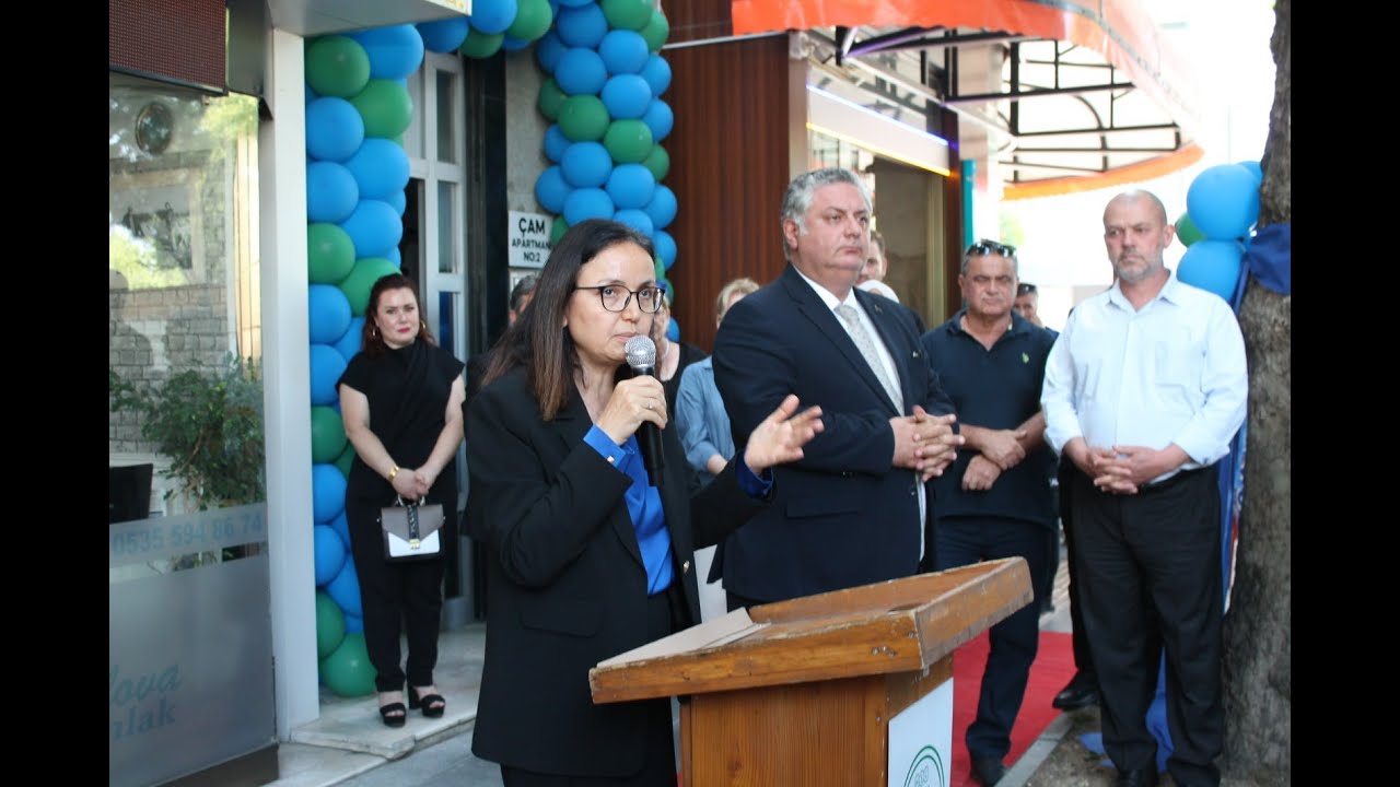 Hacı Saffet Çam Vakfı Yenilenen Hizmet Binasıyla Açıldı